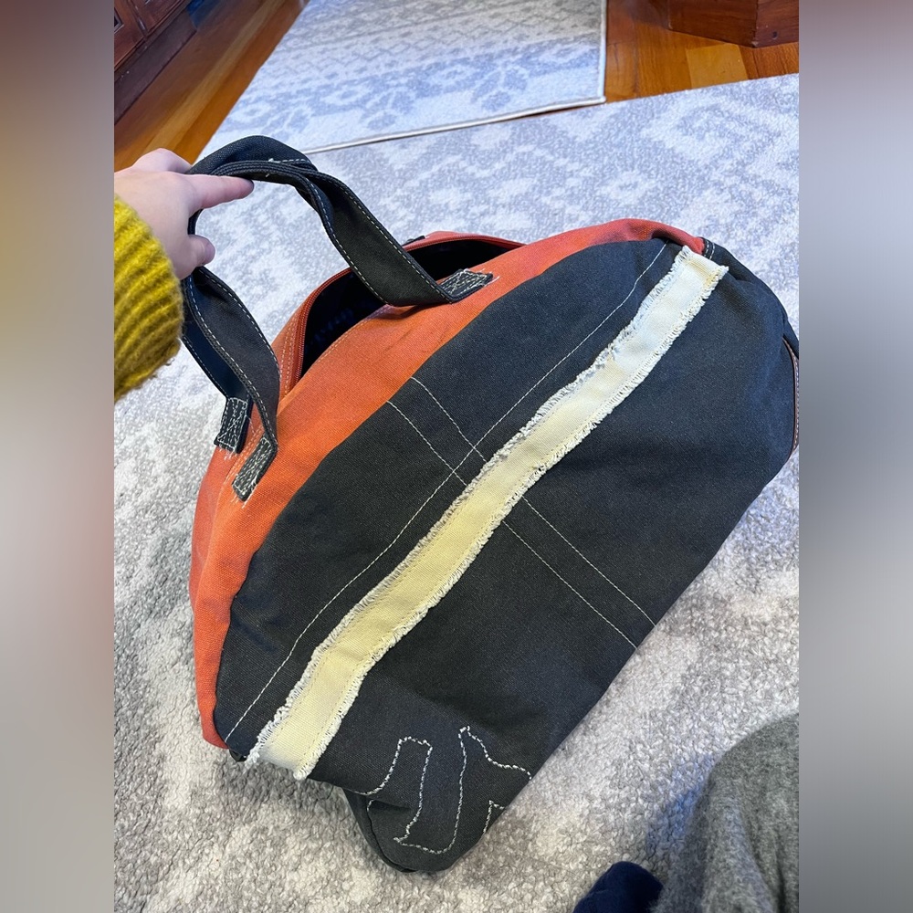 New TRUE RELIGION CANVAS  DUFFEL Bag Orange Gray Vintage Carry On Travel gym.